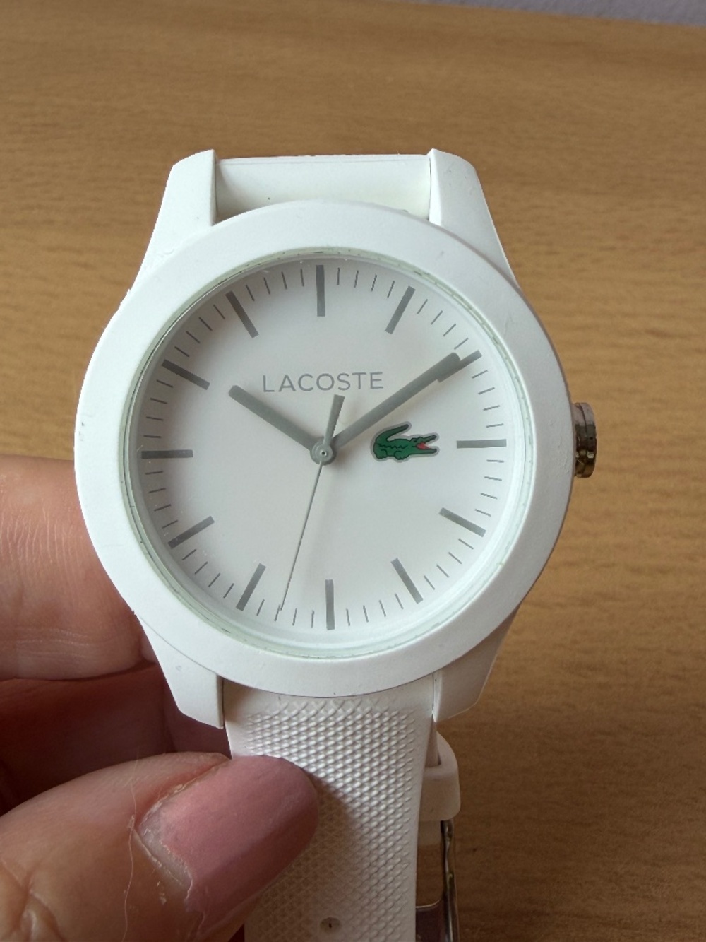 Lacoste Unisex All White Dial rubber band New SAMPLE Watch AS IS for parts only